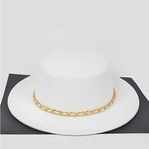 Chain Accent Faux Wool Felt Fedora